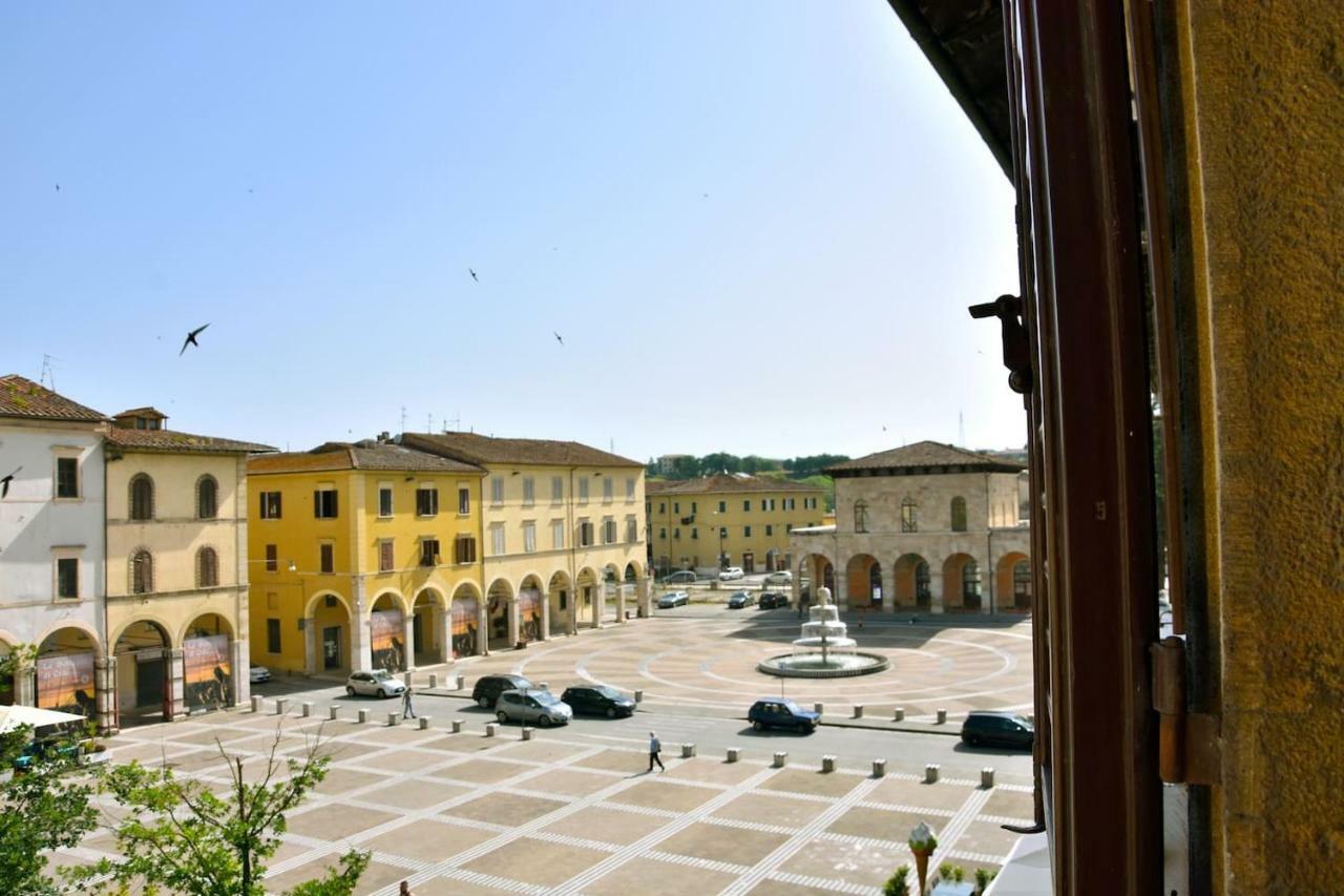 Piazza Arnolfo 1932 Apartment Colle Val D'Elsa Exterior foto