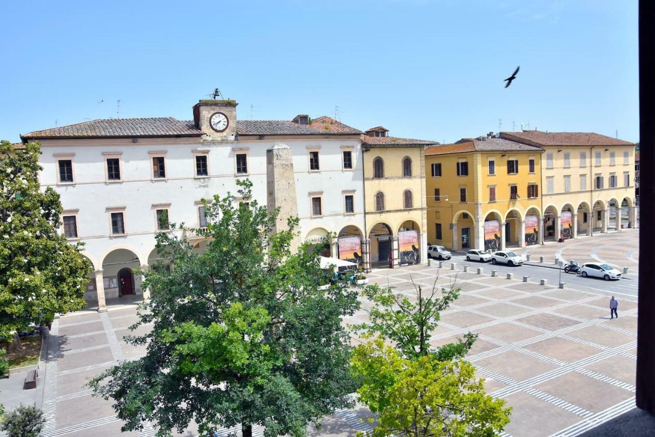 Piazza Arnolfo 1932 Apartment Colle Val D'Elsa Exterior foto