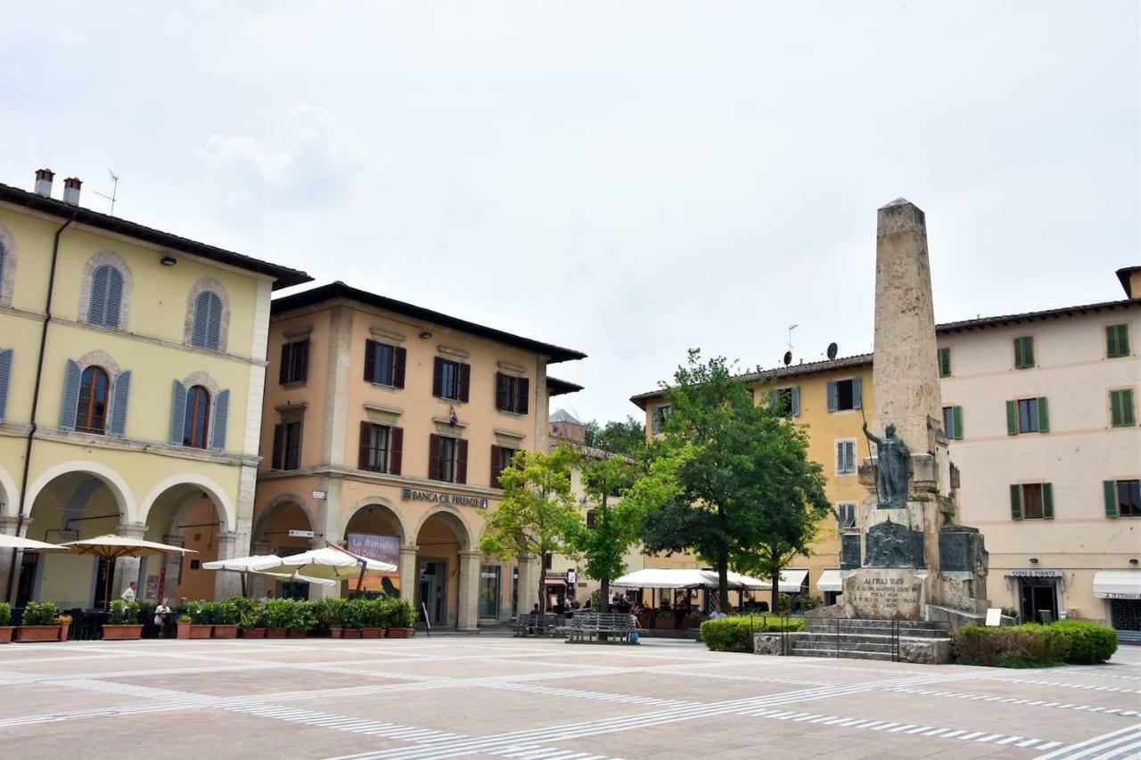 Piazza Arnolfo 1932 Apartment Colle Val D'Elsa Exterior foto